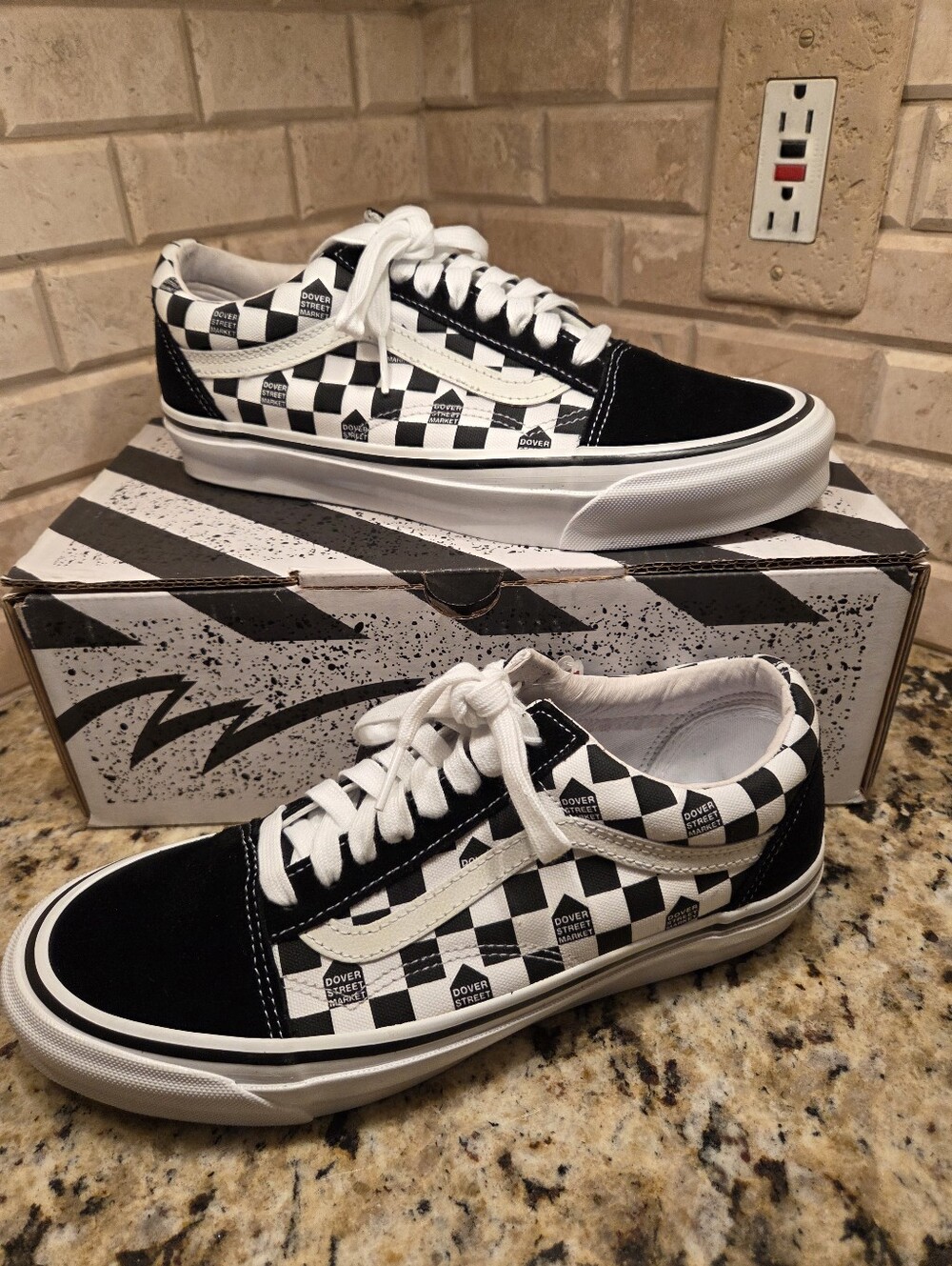 Vans x Dover Street Market DSM Old Skool Checkerboard Men 9/Women 10.5 NIB